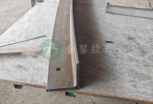 呼和浩特钢管型材拉弯对现代建筑设计的影响：创新理念与实用技术的结合探索