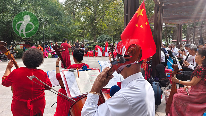 国庆中秋双节共庆，呼市金錾拉弯厂与您携手共进！