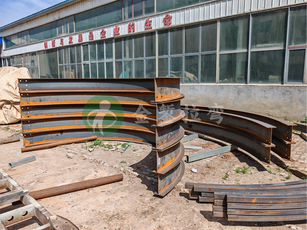 300x200H型钢拉弯